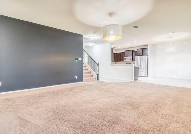 Photo 4 of Single family home for sale at 213 Ammonite Ln, Jarrell, TX 76537 | MLS# 7254672 | Listing updated on 2026-10-08