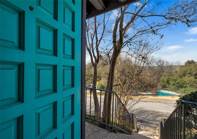 Photo 3 of Condo for sale at 3607 Las Colinas Dr #B, Austin, TX 78731 | MLS# 9517072 | Listing updated on 2026-08-31