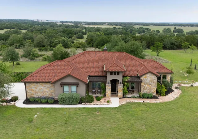 3rd image of 128 Strada Luca, Florence, TX 76527 | MLS# 3302860