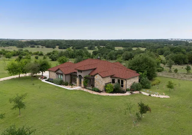 4th image of 128 Strada Luca, Florence, TX 76527 | MLS# 3302860