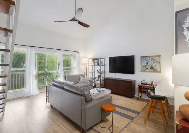 2nd image of 1818 S Lakeshore Blvd #25, Austin, TX 78741 | MLS# 2787959