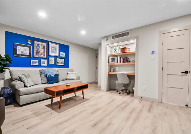 image of 1840 Burton Dr, Austin, TX 78741