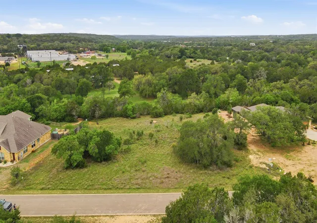 18th image of 320 Onion Creek Ln, Driftwood, TX 78619 | MLS# 9384374