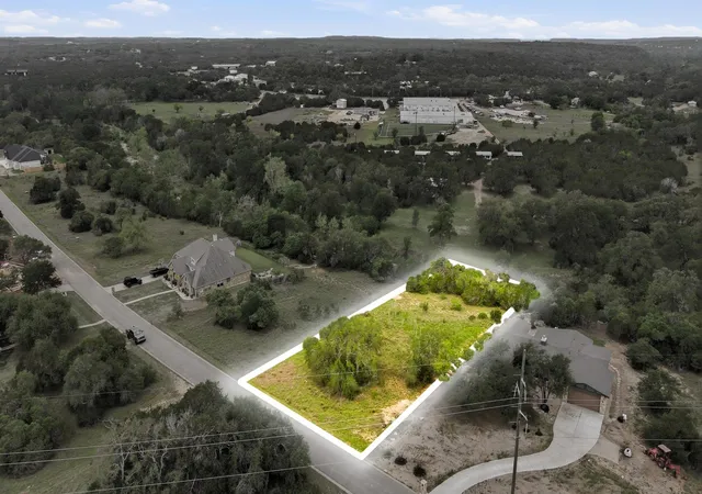 2nd image of 320 Onion Creek Ln, Driftwood, TX 78619 | MLS# 9384374