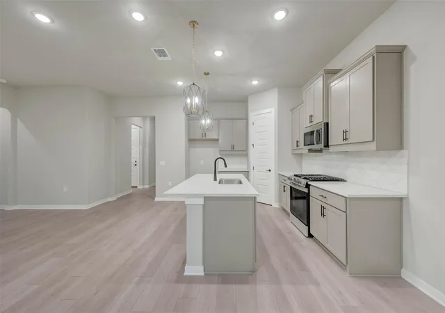 Photo 4 of Single family home for sale at 275 Callahan Loop, Buda, TX 78610 | MLS# 3535430 | Listing updated on 2026-10-06