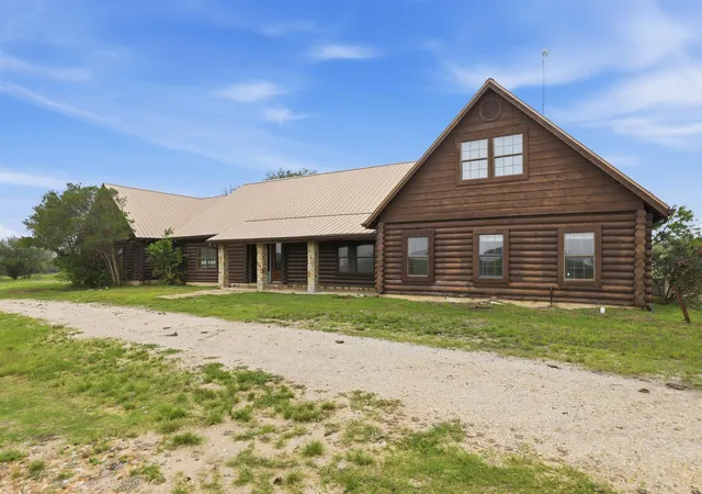 3rd image of 900 Union Wine Rd, New Braunfels, TX 78130 | MLS# 4380281