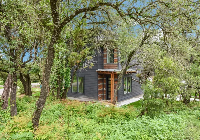 1st image of 10918 Ridgeway St, Jonestown, TX 78645 | MLS# 1680721