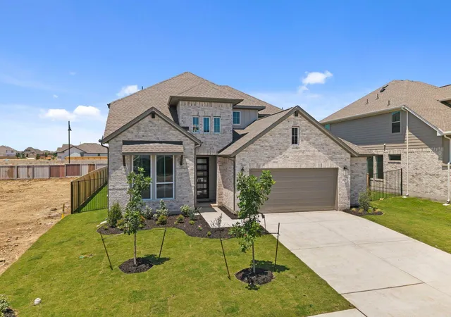 Photo 2 of Single family home for sale at 225 Pacific Grv Cir, Liberty Hill, TX 78642 | MLS# 1410333 | Listing updated on 2026-10-27