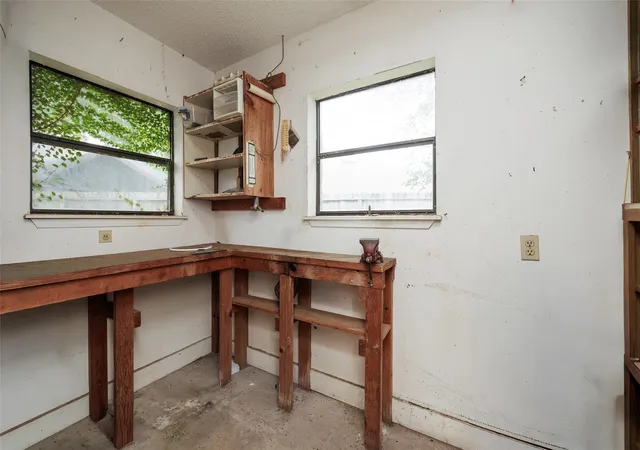 Photo 39 of Single family home for sale at 320 Long Pointe Dr, Portland, TX 78374 | MLS# 2324221 | Listing updated on 2026-08-25