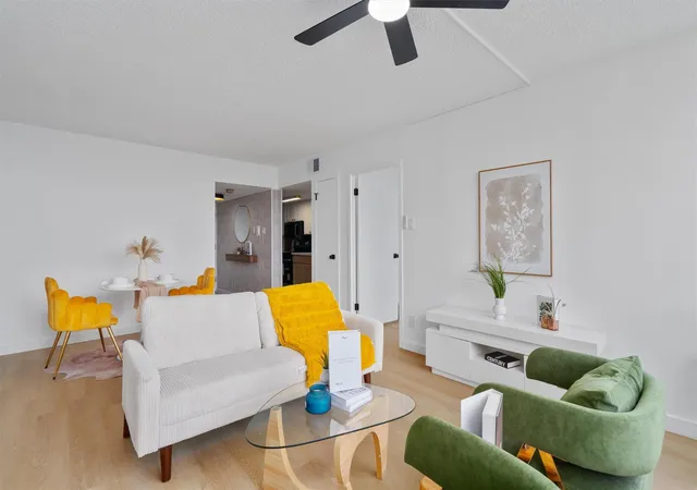 3rd image of 1800 Lavaca St #A613, Austin, TX 78701 | MLS# 7046622