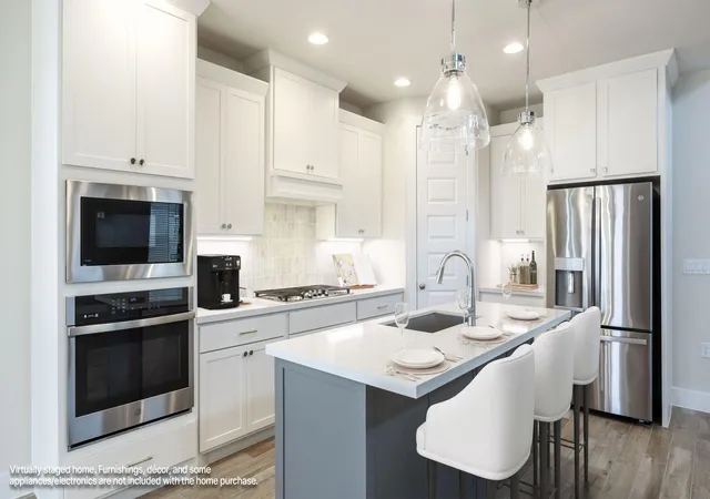 Photo 2 of Single family home for sale at 7102 Stitzel Weller Dr, Austin, TX 78744 | MLS# 7379756 | Listing updated on 2026-09-22