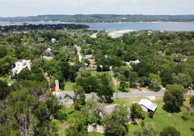 3rd image of 5408 Phillips Cir, Austin, TX 78734 | MLS# 5658775