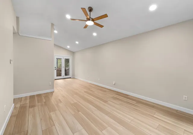 5th image of 1015 E Yager Ln, Austin, TX 78753