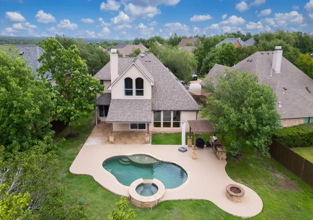 Photo 2 of Single family home for sale at 5224 China Garden Dr, Austin, TX 78730 | MLS# 5553339 | Listing updated on 2026-08-23