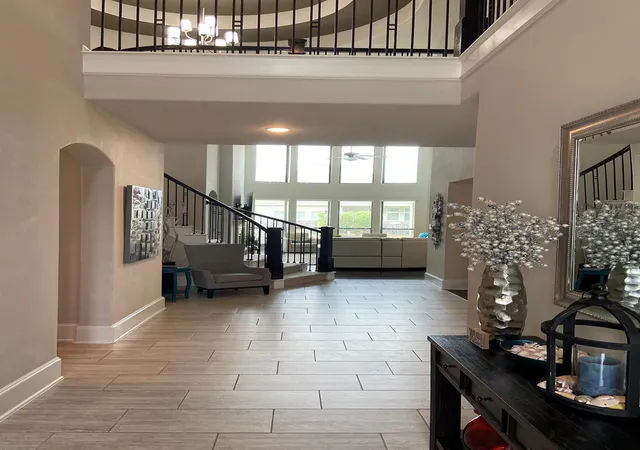 Photo 3 of Single family home for sale at 401 Millard St, Georgetown, TX 78628 | MLS# 3527910 | Listing updated on 2026-10-18