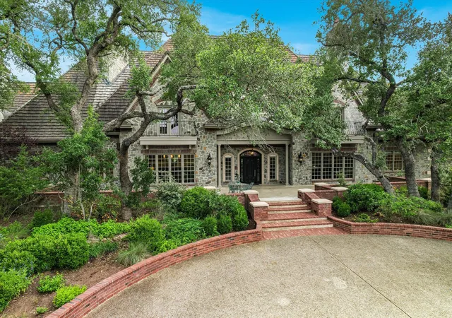 2nd image of 601 Southriver, Wimberley, TX 78676 | MLS# 3829628