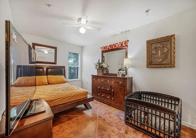 11th image of 7104 Villita Avenida St, Austin, TX 78741 | MLS# 8170991