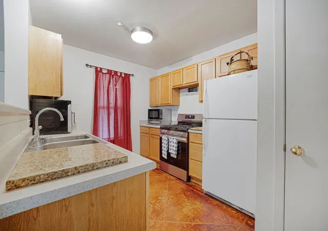 5th image of 7104 Villita Avenida St, Austin, TX 78741 | MLS# 8170991