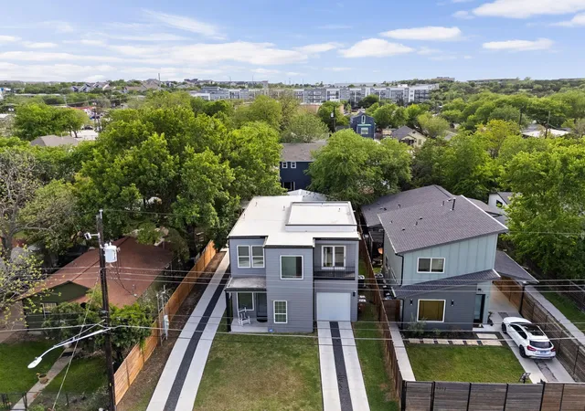 2nd image of 6205 Caddie St, Austin, TX 78741