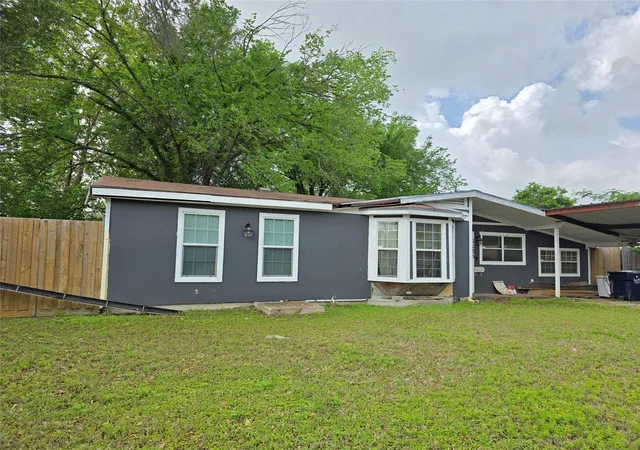 Homes for sale in Rockdale, TX | 1203 Highland Ave, Rockdale, TX 76567 | MLS# 5868110