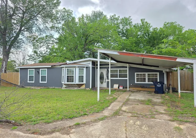 Homes for sale in Rockdale, TX | 1203 Highland Ave, Rockdale, TX 76567 | MLS# 5868110
