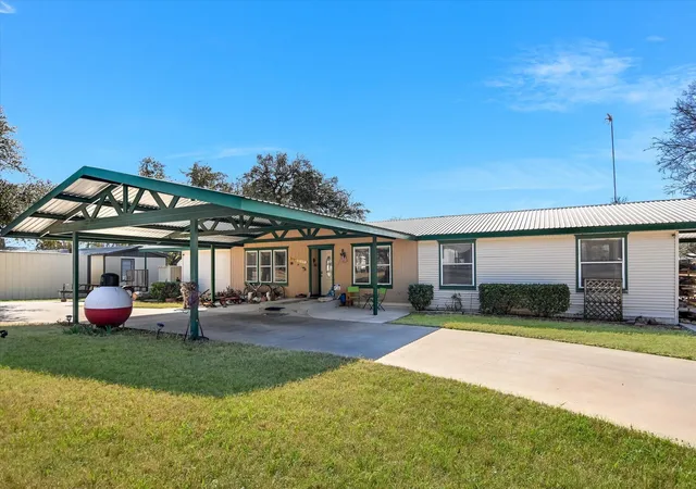 Homes for sale in Kingsland, TX | 100 Highline Cutoff, Kingsland, TX 78639 | MLS# 4833781