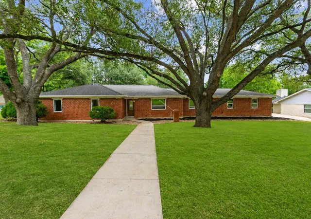 Photo 3 of Single family home for sale at 3604 Carla Dr, Austin, TX 78754 | MLS# 8765074 | Listing updated on 2026-07-21