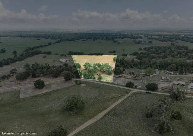 1st image of 640 County Road 475 Rd, Luling, TX 78648 | MLS# 1092344