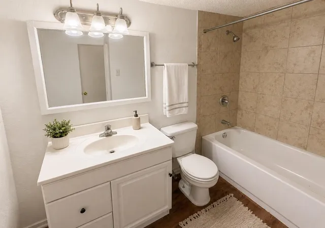 5th image of 2704 Salado St #103, Austin, TX 78705 | MLS# 3276817