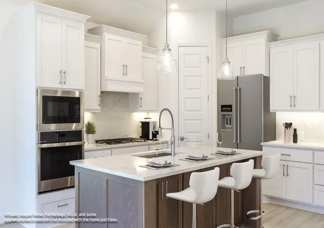 Photo 2 of Sale Pending at 525 Sundance Rdg, Georgetown, TX 78628 | MLS# 3253678 | Listing updated on 2026-10-13
