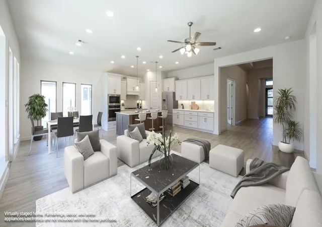 Photo 3 of Sale Pending at 525 Sundance Rdg, Georgetown, TX 78628 | MLS# 3253678 | Listing updated on 2026-10-13
