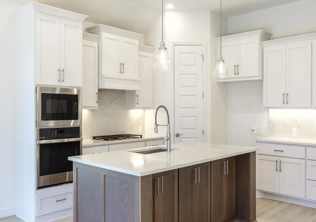 Photo 3 of Single family home for sale at 525 Sundance Rdg, Georgetown, TX 78628 | MLS# 3253678 | Listing updated on 2026-09-20