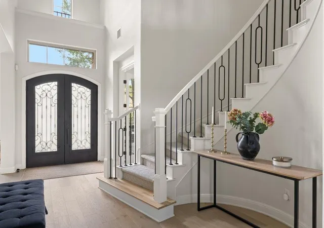 2nd image of 108 Aruba Ct, Austin, TX 78734 | MLS# 2138637