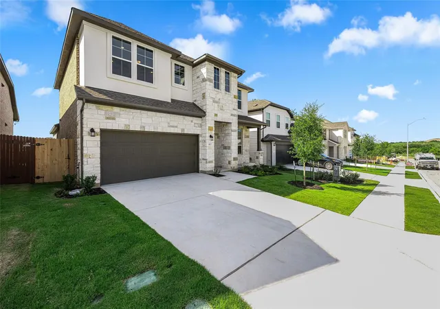 3rd image of 6812 Rounded Pebble Ln, Buda, TX 78610 | MLS# 3714853