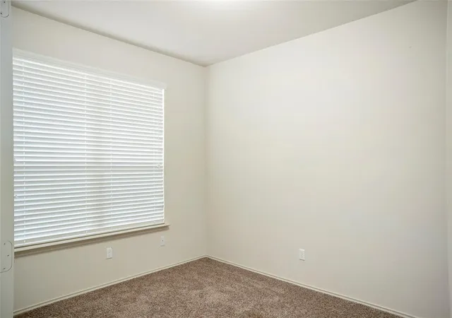 Photo 4 of Single family home for sale at 212 Foster Ln, Jarrell, TX 76537 | MLS# 7697818 | Listing updated on 2026-08-30