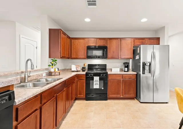 Homes for sale in Georgetown, TX | 605 Chambers Creek Ct, Georgetown, TX 78633 | MLS# 8025887