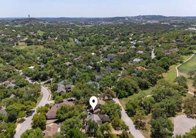 39th image of 209 El Rio Dr, Lakeway, TX 78734 | MLS# 7563341