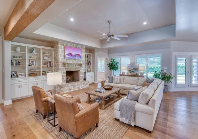 4th image of 701 Indian Paint Trl, Horseshoe Bay, TX 78657 | MLS# 6950746