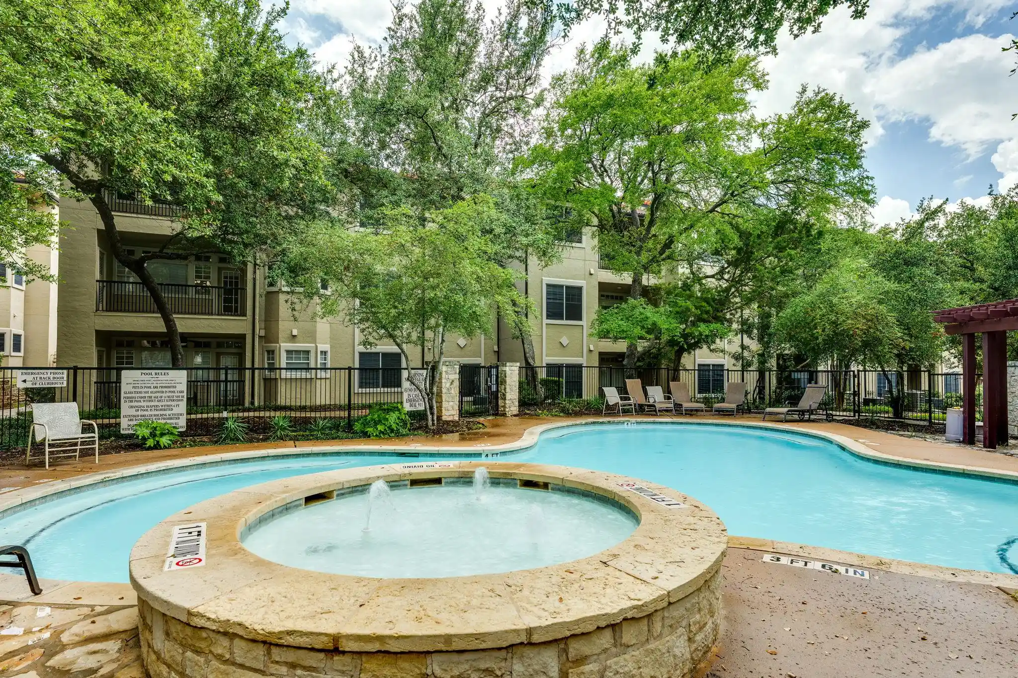 Listing Photo 16 - Condo for sale in 9525 N Capital Of Texas Hwy located at 9525 N Capital Of Texas Hwy, Austin, TX 78759 - Unit #414