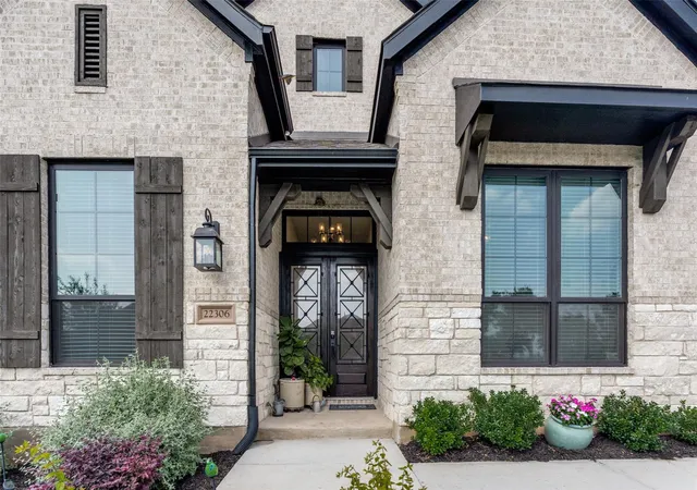 2nd image of 22306 Cape Travis Bnd, Lago Vista, TX 78645 | MLS# 1952884