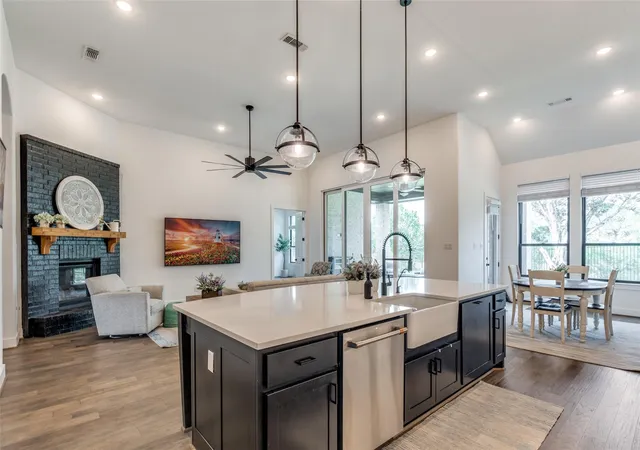 4th image of 22306 Cape Travis Bnd, Lago Vista, TX 78645 | MLS# 1952884