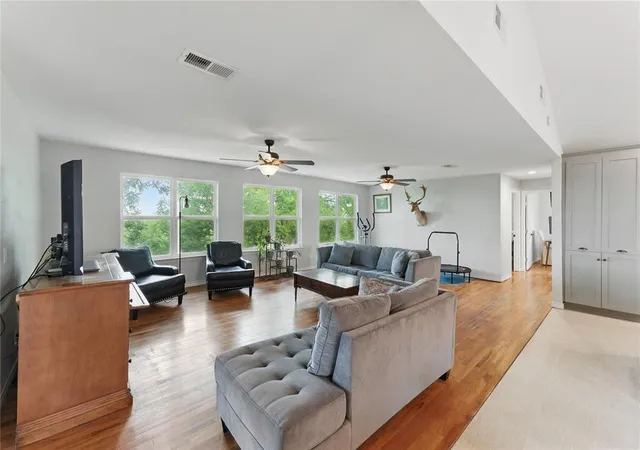 2nd image of 366 Arrow Hl, San Marcos, TX 78666 | MLS# 7101253
