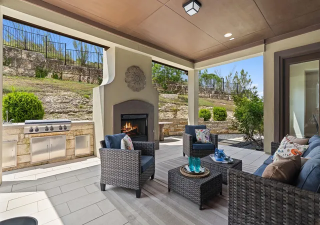Photo 2 of Single family home for sale at 308 Ansley Cv, Austin, TX 78738 | MLS# 4586638 | Listing updated on 2026-08-14