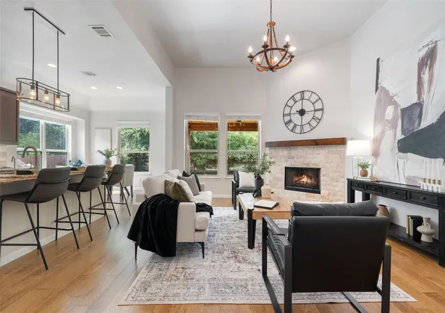 Photo 1 of Single family home for sale at 18517 Tanner Byp Loop, Austin, TX 78738 | MLS# 7091559 | Listing updated on 2026-08-30