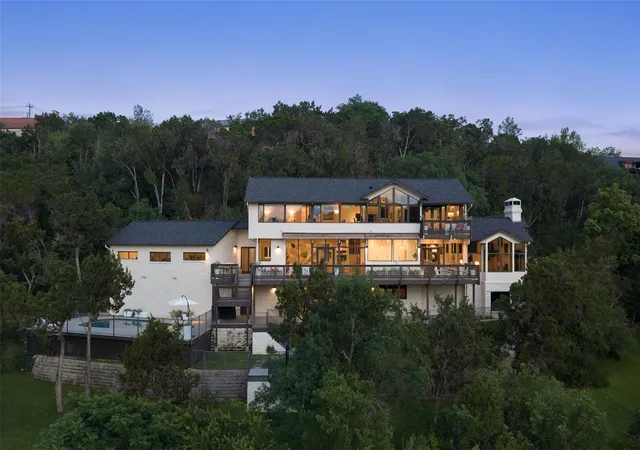 Photo 1 of Mansion for sale at 6 Wren Valley Cv, West Lake Hills, TX 78746 | MLS# 1912779 | Listing updated on 2026-10-28