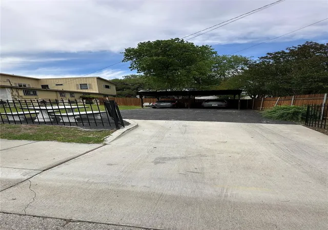 2nd image of 3116 E 12th St, Austin, TX 78702 | MLS# 8421685