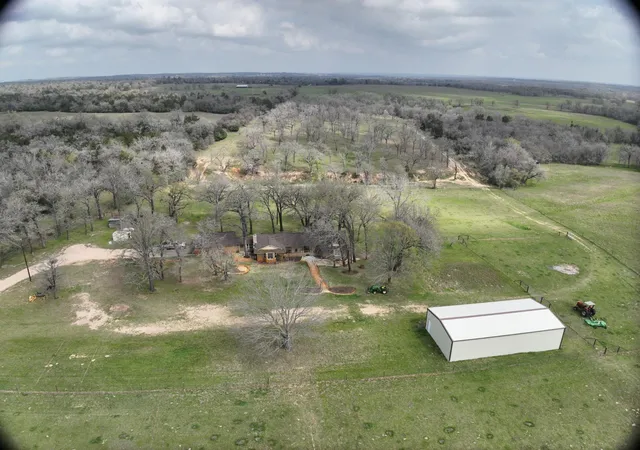 34th image of 913 Cr 237, Cameron, TX 76520 | MLS# 4449674