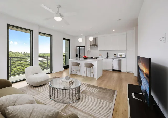 2nd image of 1701 Simond Ave #327, Austin, TX 78723 | MLS# 9680764