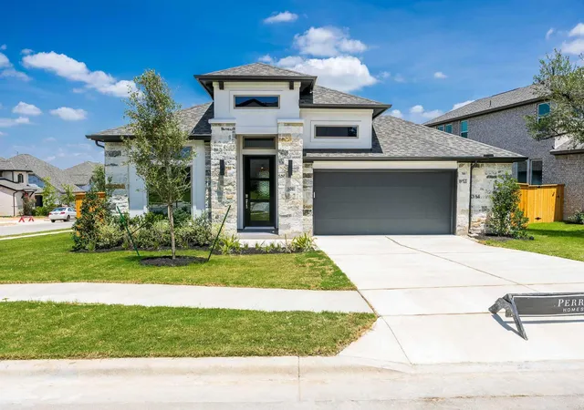 Photo 1 of Sale Pending at 101 Amber Oak Ln, Georgetown, TX 78628 | MLS# 9048600 | Listing updated on 2026-08-24