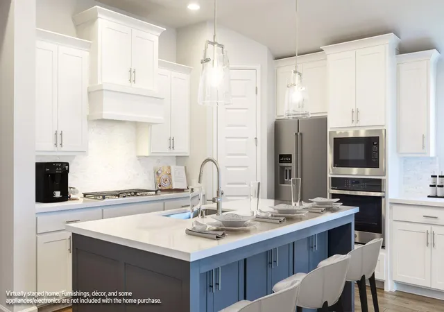 Photo 2 of Sale Pending at 101 Amber Oak Ln, Georgetown, TX 78628 | MLS# 9048600 | Listing updated on 2026-08-24